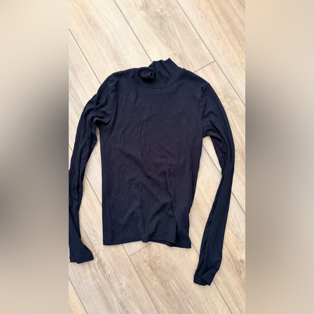 Abercrombie & Fitch Black Mockneck